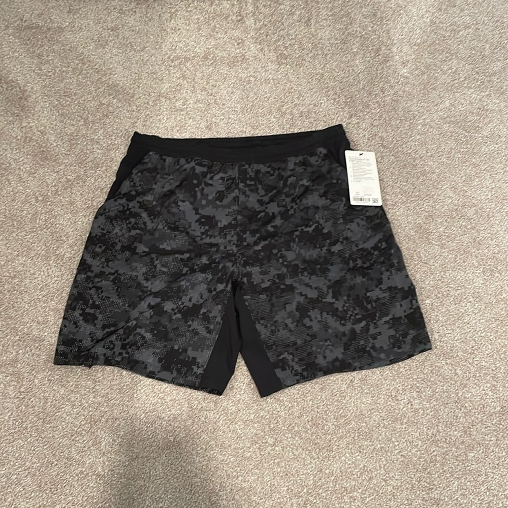 NWT! Lulu shorts